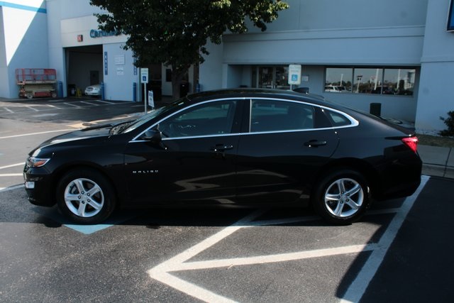 used 2024 Chevrolet Malibu car, priced at $21,125