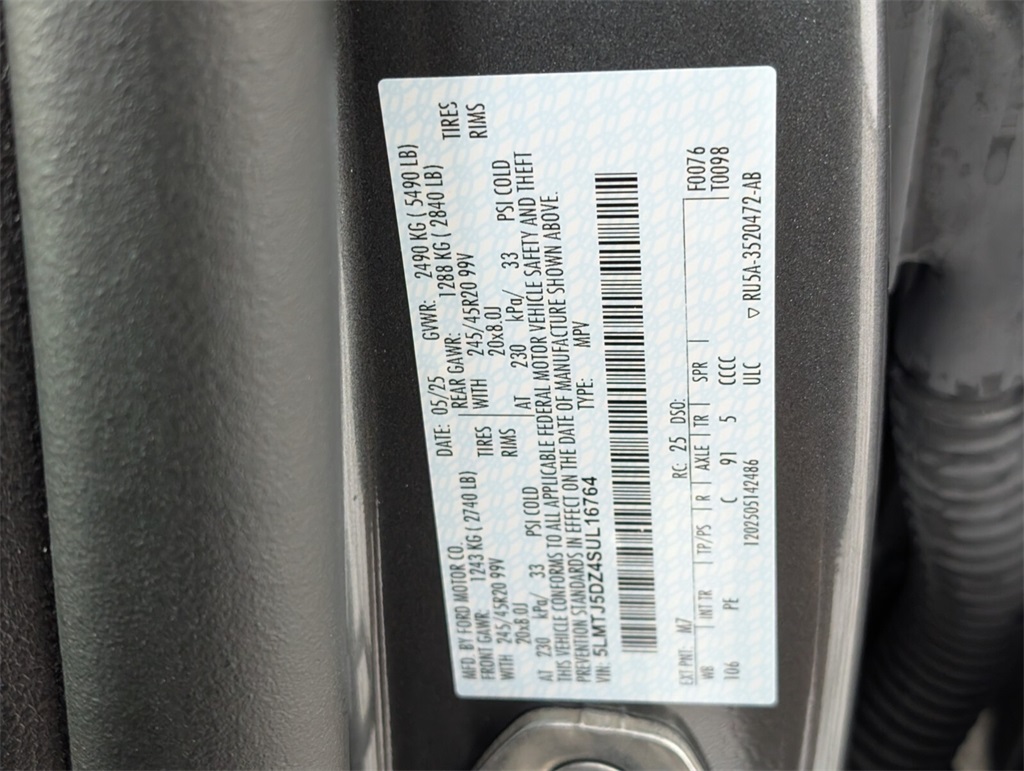 new 2025 Lincoln Corsair car