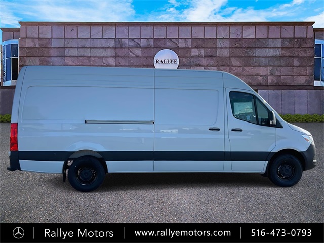 new 2025 Mercedes-Benz Sprinter 2500 car, priced at $63,732