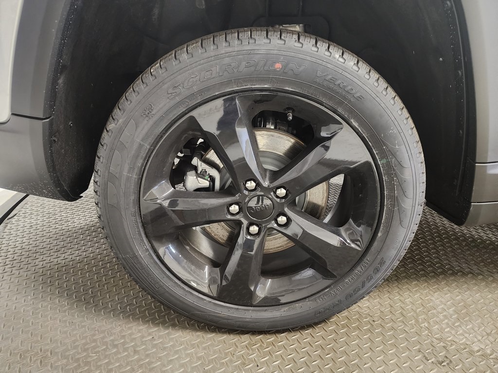 new 2025 Jeep Grand Cherokee L car, priced at $48,499