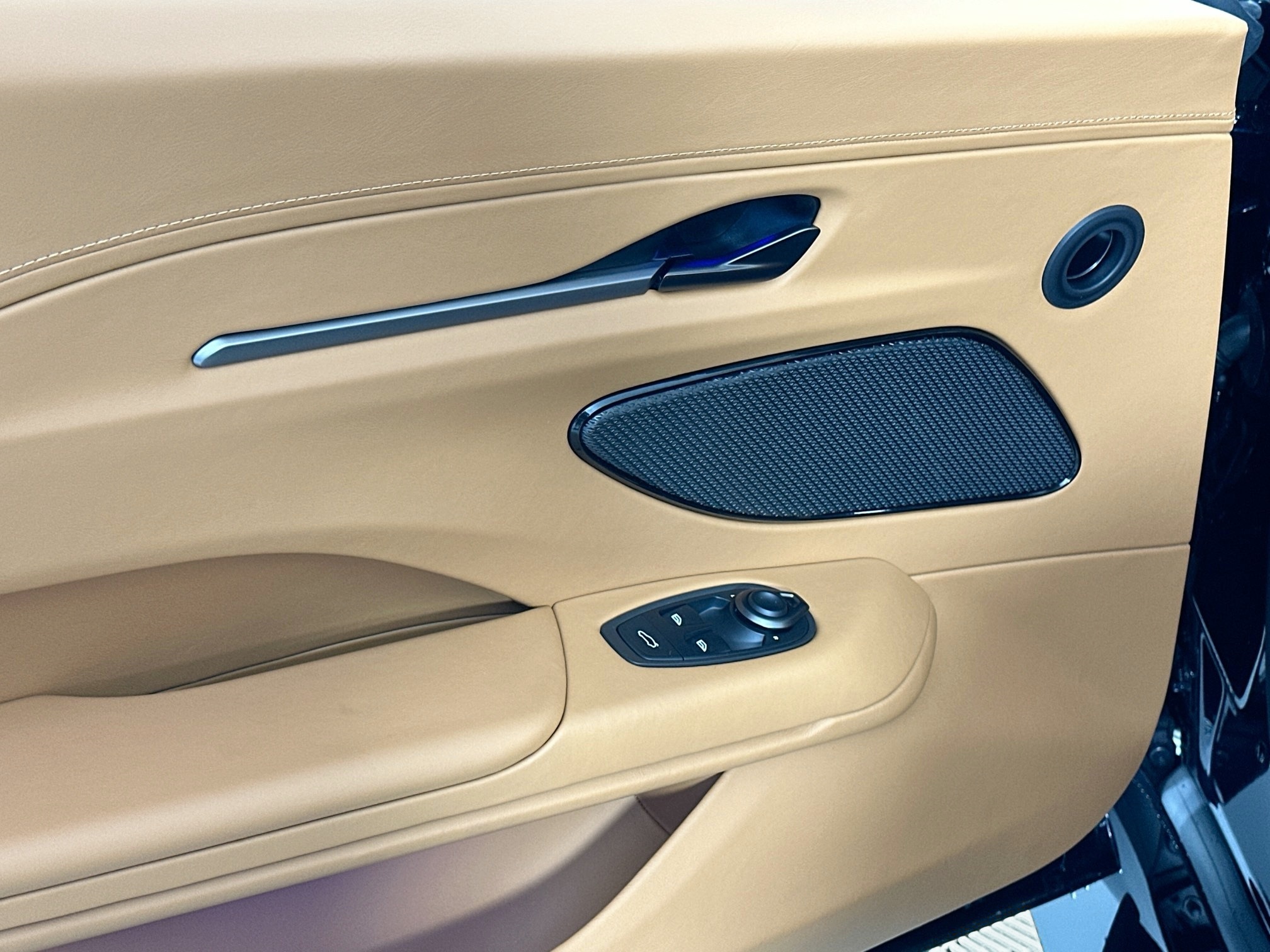 new 2026 Aston Martin Vantage car, priced at $260,900