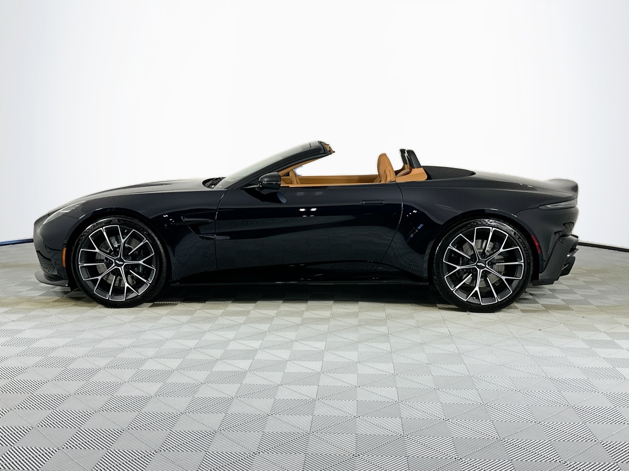 new 2026 Aston Martin Vantage car, priced at $260,900