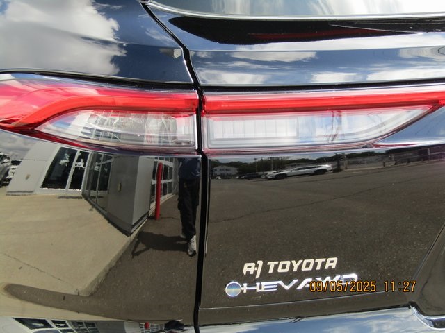 used 2025 Toyota Crown Signia car, priced at $40,999