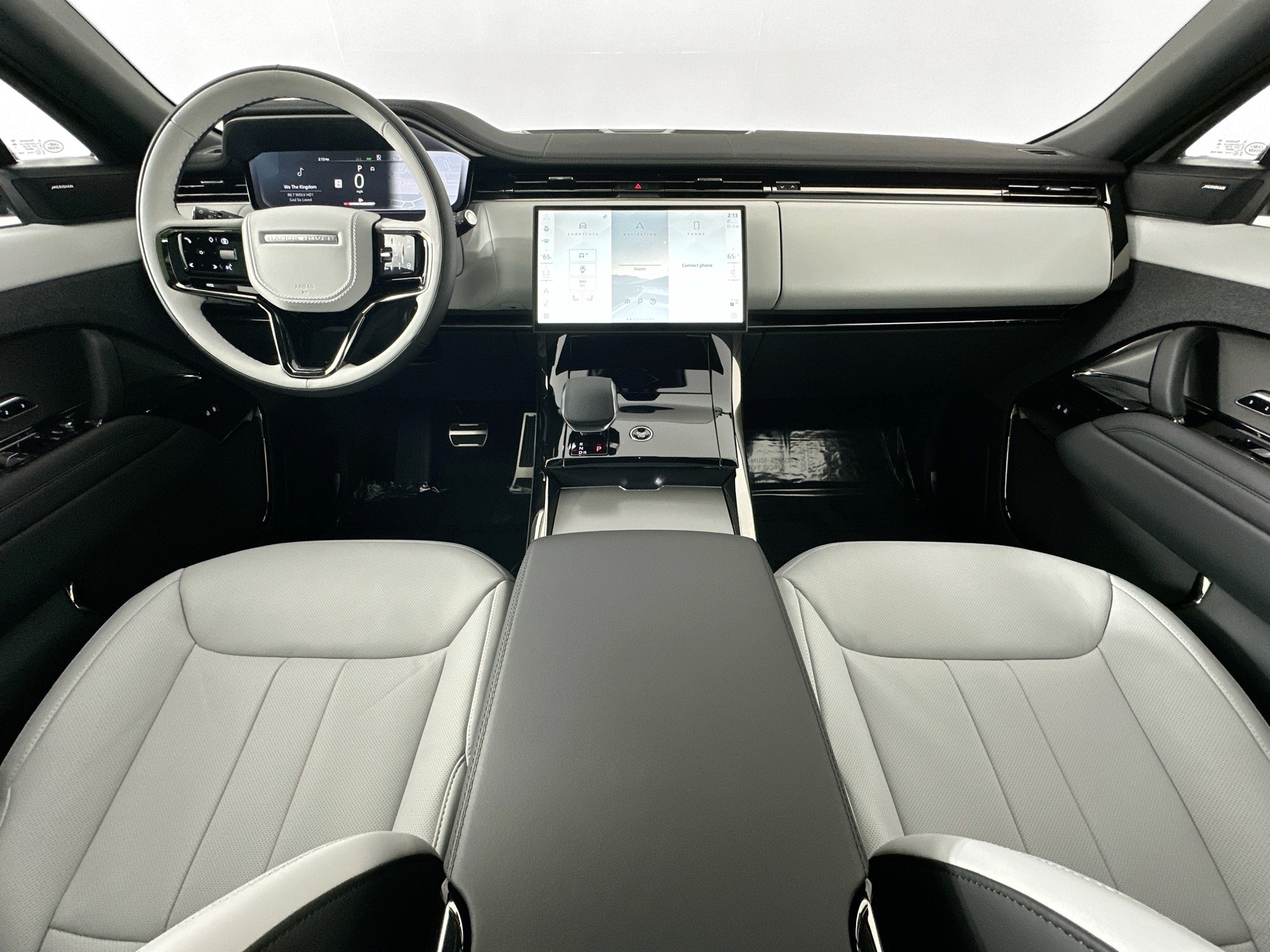 new 2025 Land Rover Range Rover Sport car, priced at $119,590