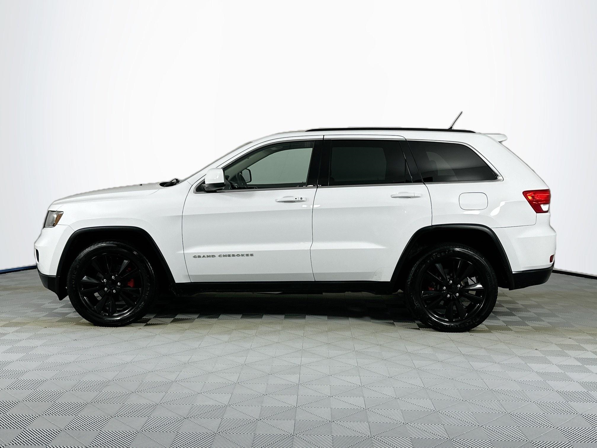 used 2013 Jeep Grand Cherokee car, priced at $12,999