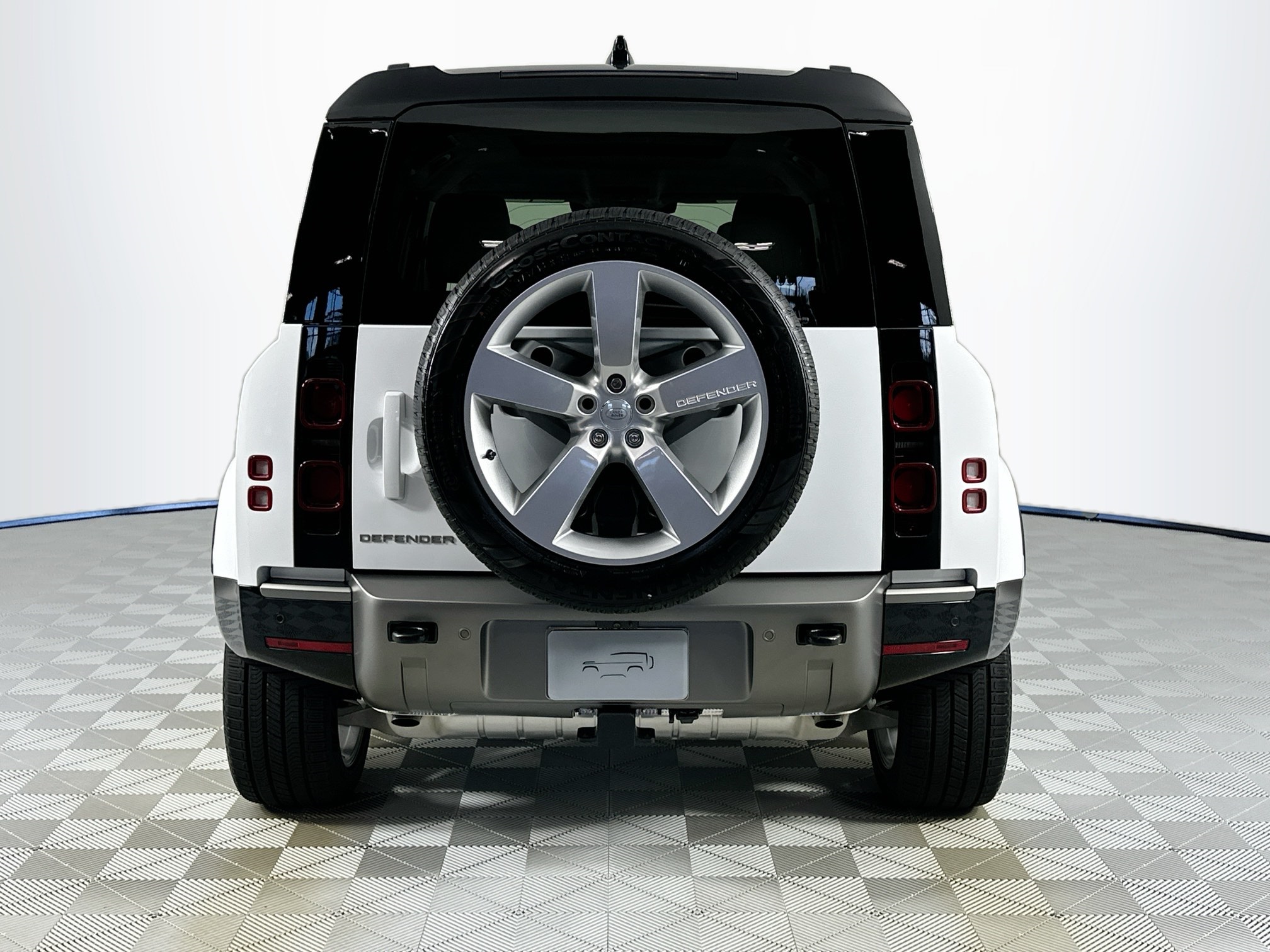 new 2025 Land Rover Defender 110 car