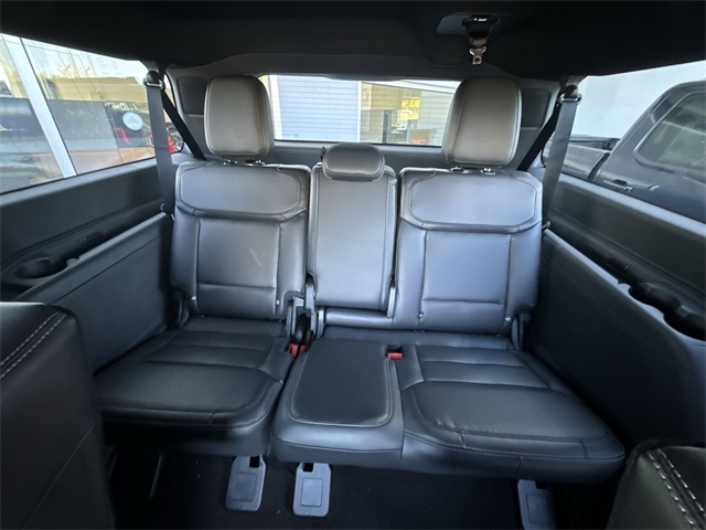 new 2025 Ford Expedition Max car, priced at $85,777