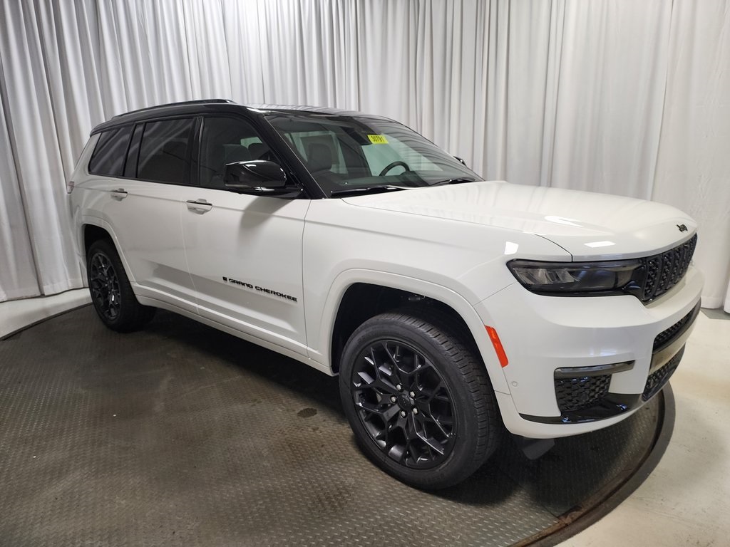 new 2025 Jeep Grand Cherokee L car, priced at $58,499