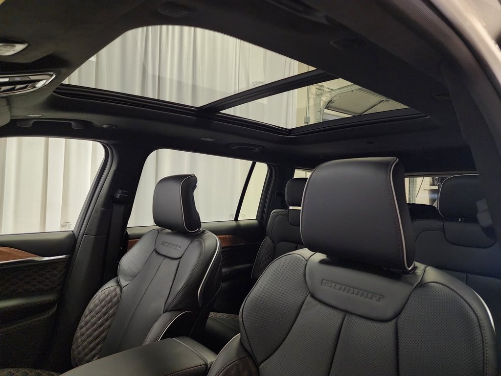 new 2025 Jeep Grand Cherokee L car, priced at $58,499