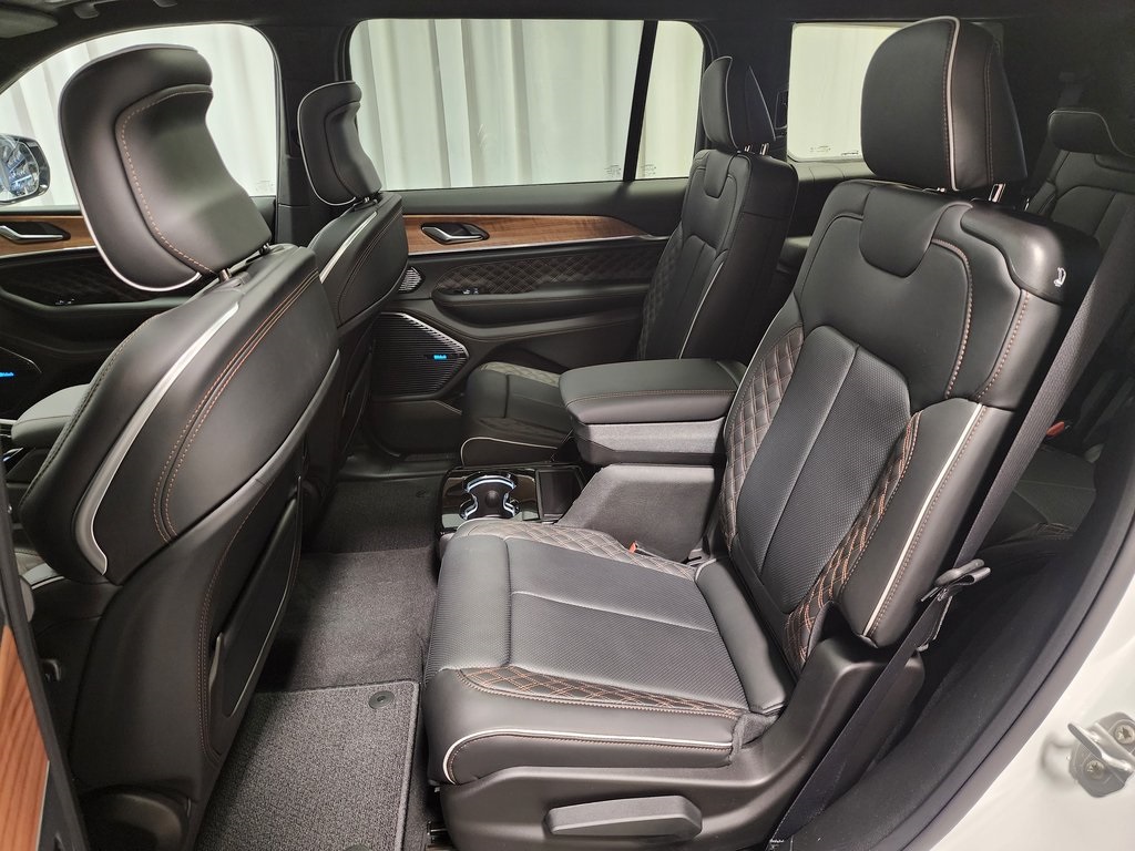 new 2025 Jeep Grand Cherokee L car, priced at $58,499