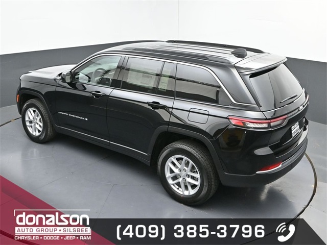 new 2025 Jeep Grand Cherokee car, priced at $39,997