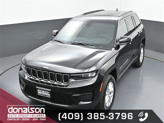 new 2025 Jeep Grand Cherokee car, priced at $39,997