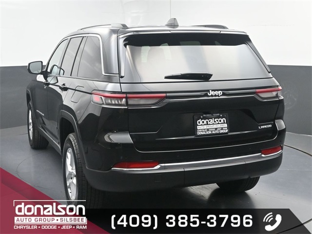 new 2025 Jeep Grand Cherokee car, priced at $39,997