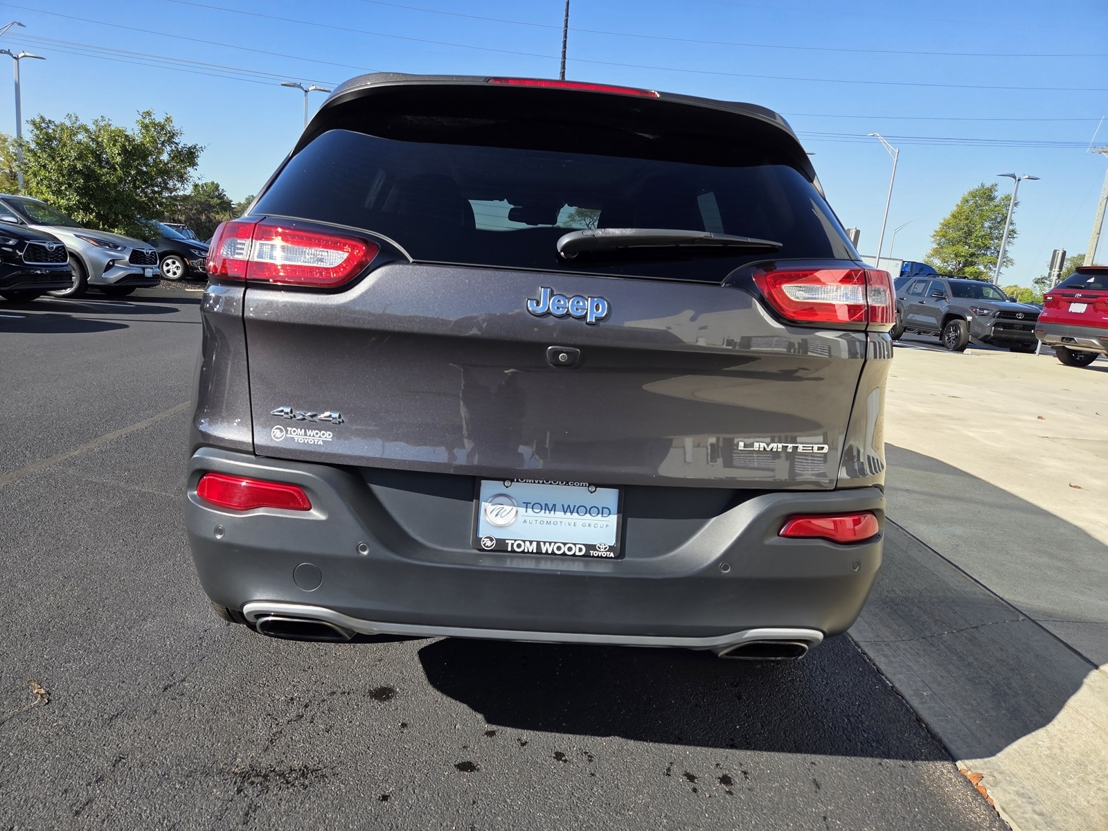 used 2017 Jeep Cherokee car, priced at $12,470