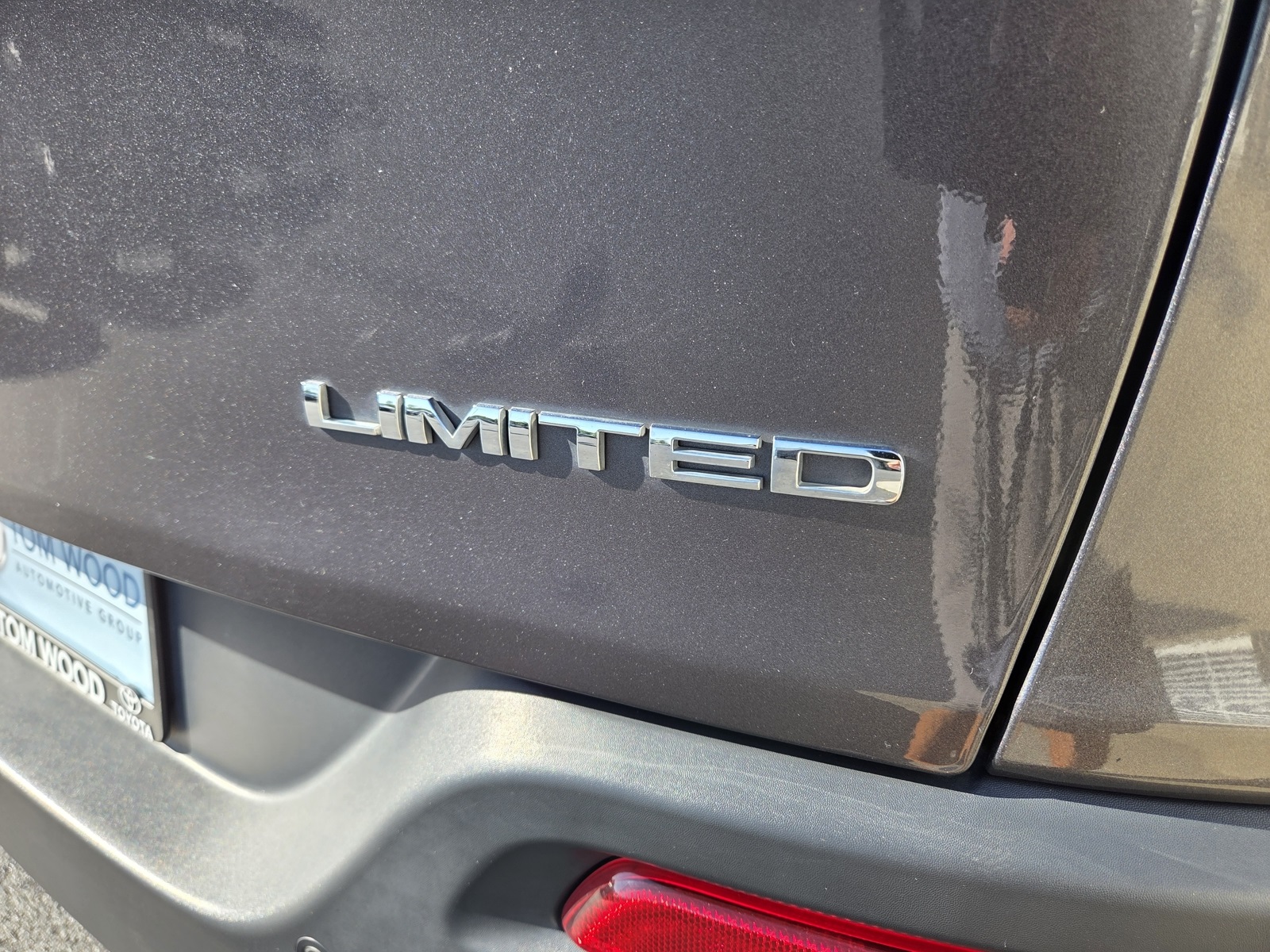 used 2017 Jeep Cherokee car, priced at $12,470