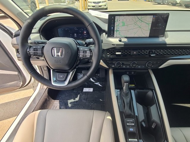 new 2025 Honda Accord Hybrid car, priced at $39,755