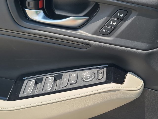 new 2025 Honda Accord Hybrid car, priced at $39,755