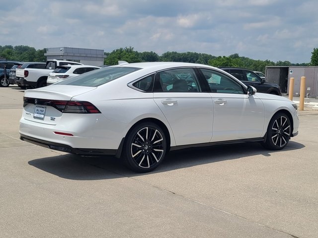 new 2025 Honda Accord Hybrid car, priced at $39,755