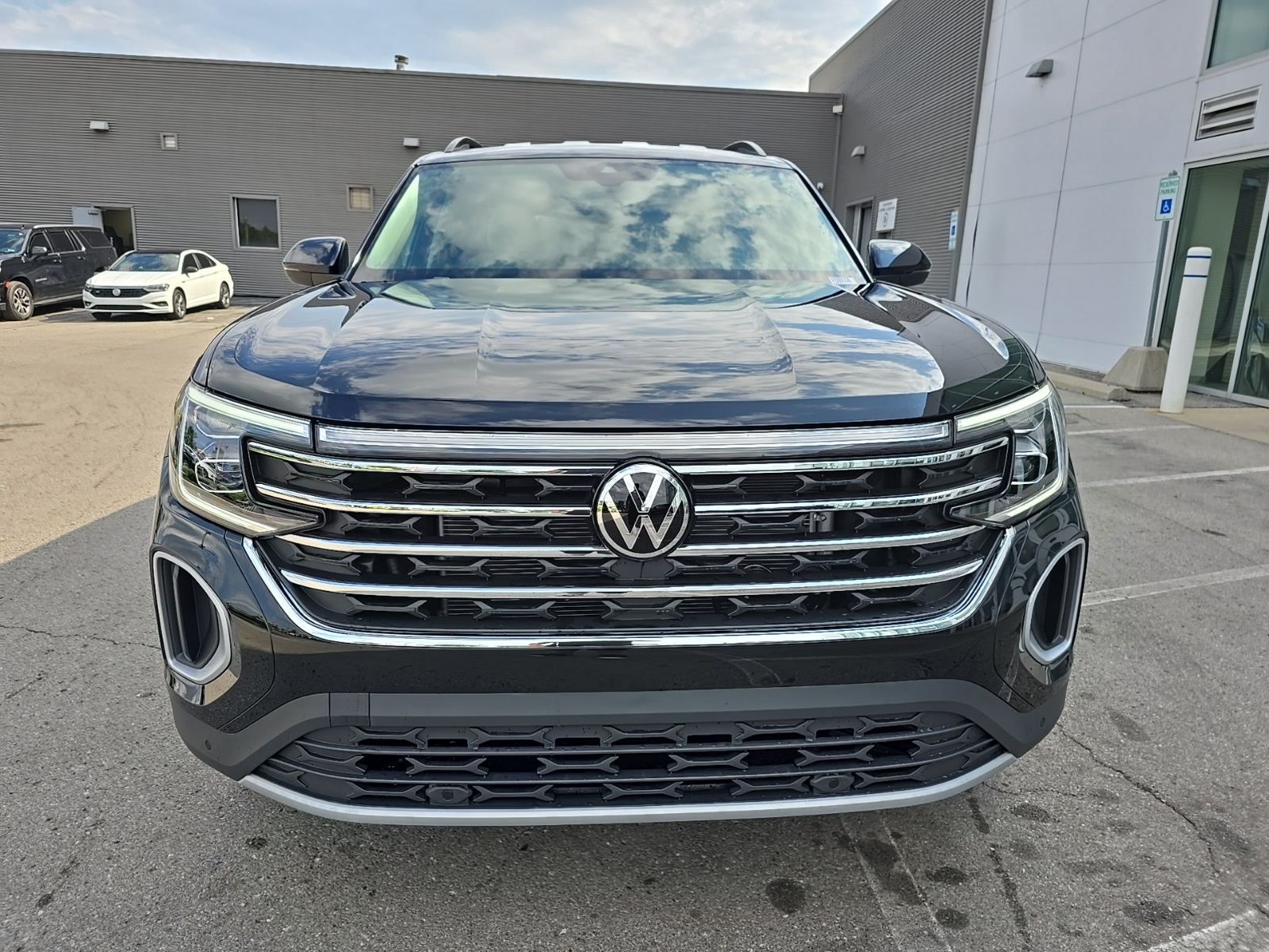 new 2026 Volkswagen Atlas car