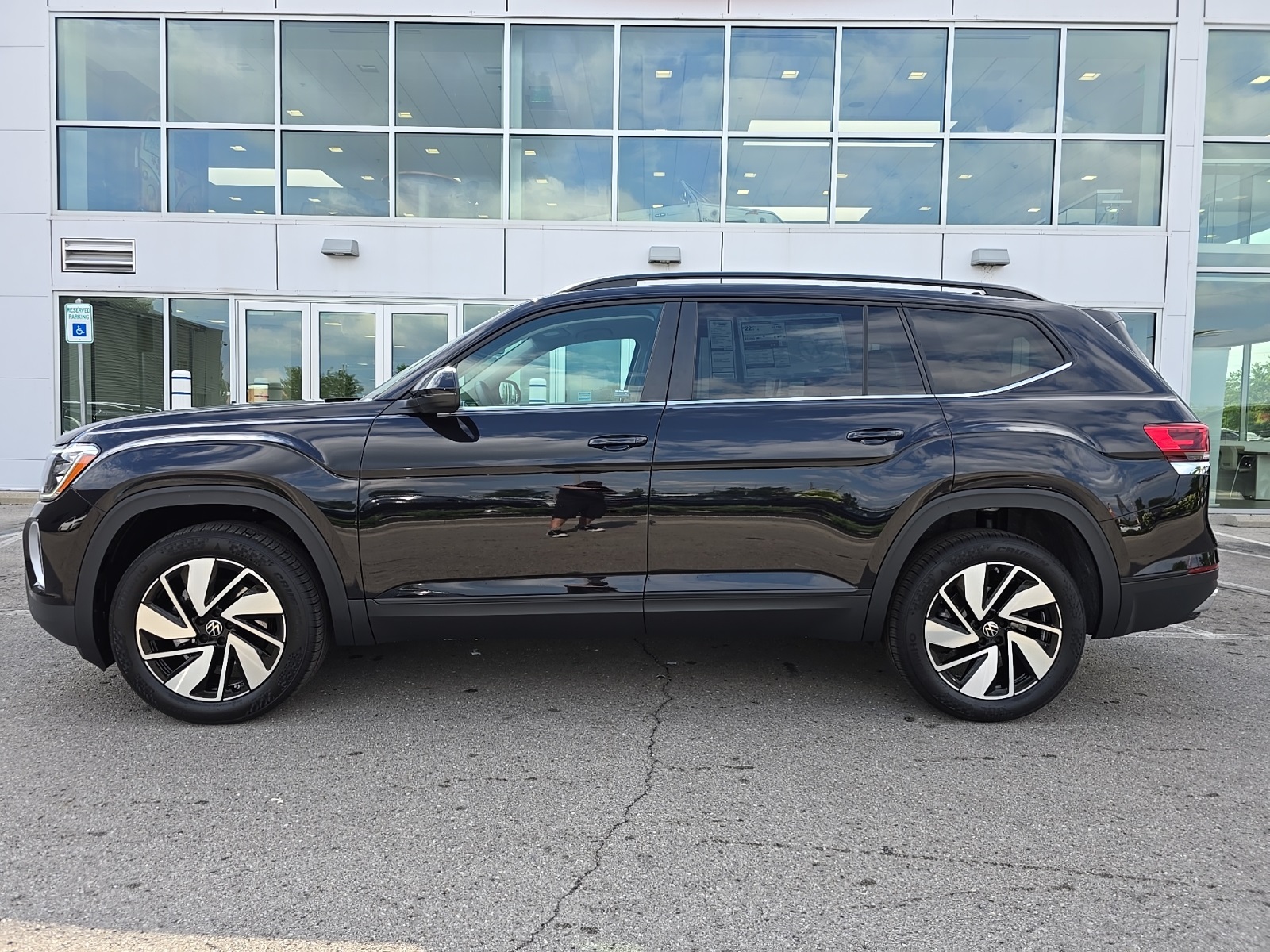new 2026 Volkswagen Atlas car