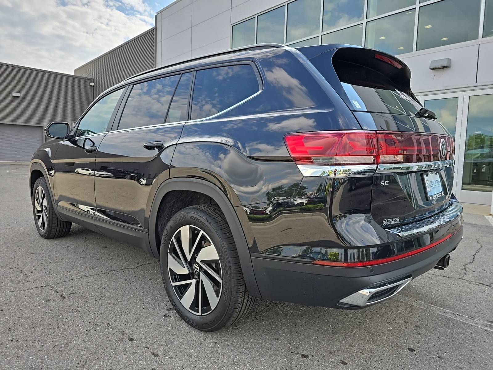 new 2026 Volkswagen Atlas car