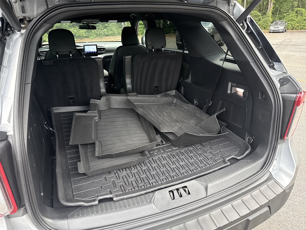 used 2022 Ford Explorer car, priced at $32,998