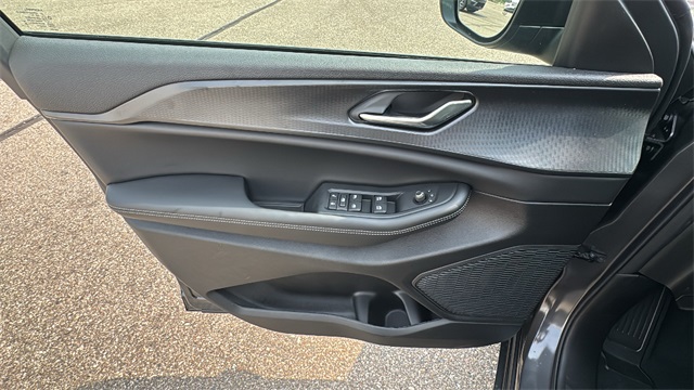 new 2025 Jeep Grand Cherokee car, priced at $42,179