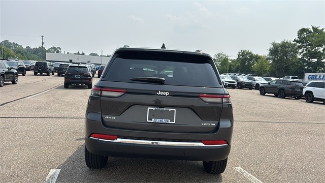 new 2025 Jeep Grand Cherokee car, priced at $42,179