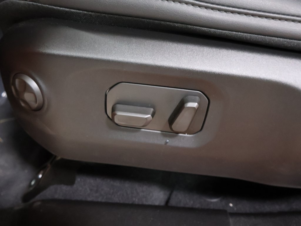 new 2025 Jeep Wrangler car, priced at $102,280