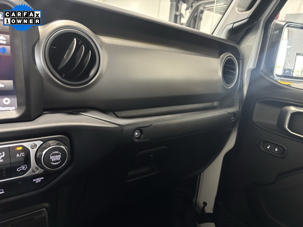used 2023 Jeep Gladiator car, priced at $30,987