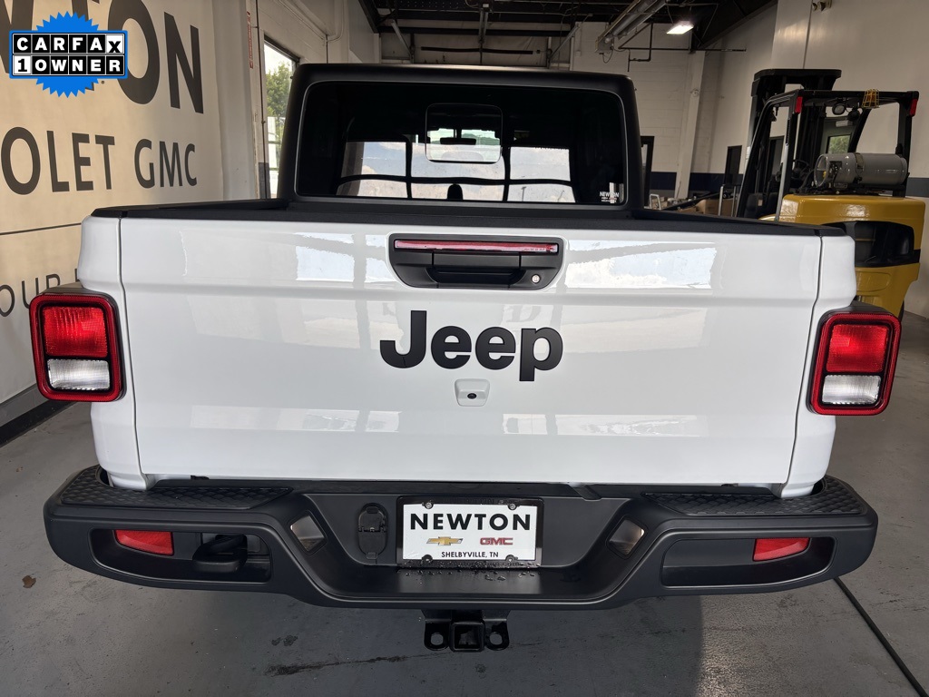 used 2023 Jeep Gladiator car, priced at $30,987