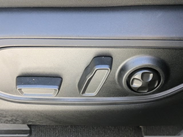 used 2023 Jeep Grand Cherokee car, priced at $29,582