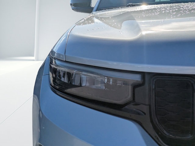 used 2023 Jeep Grand Cherokee car, priced at $29,582