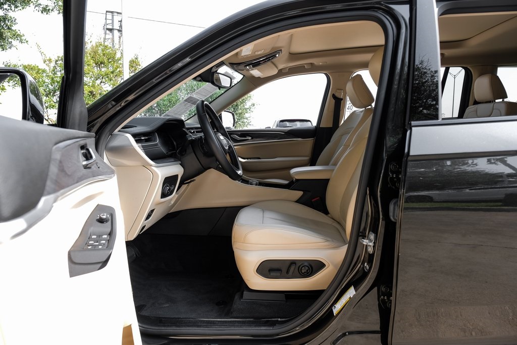 used 2022 Jeep Grand Cherokee L car, priced at $32,474