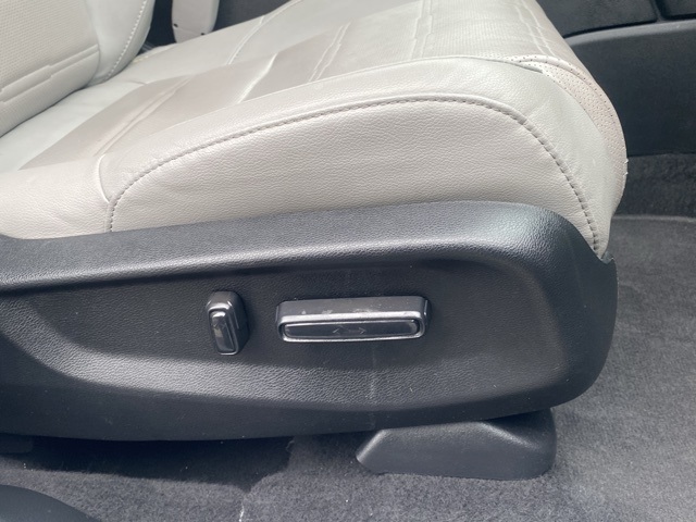 used 2020 Honda CR-V car, priced at $22,995
