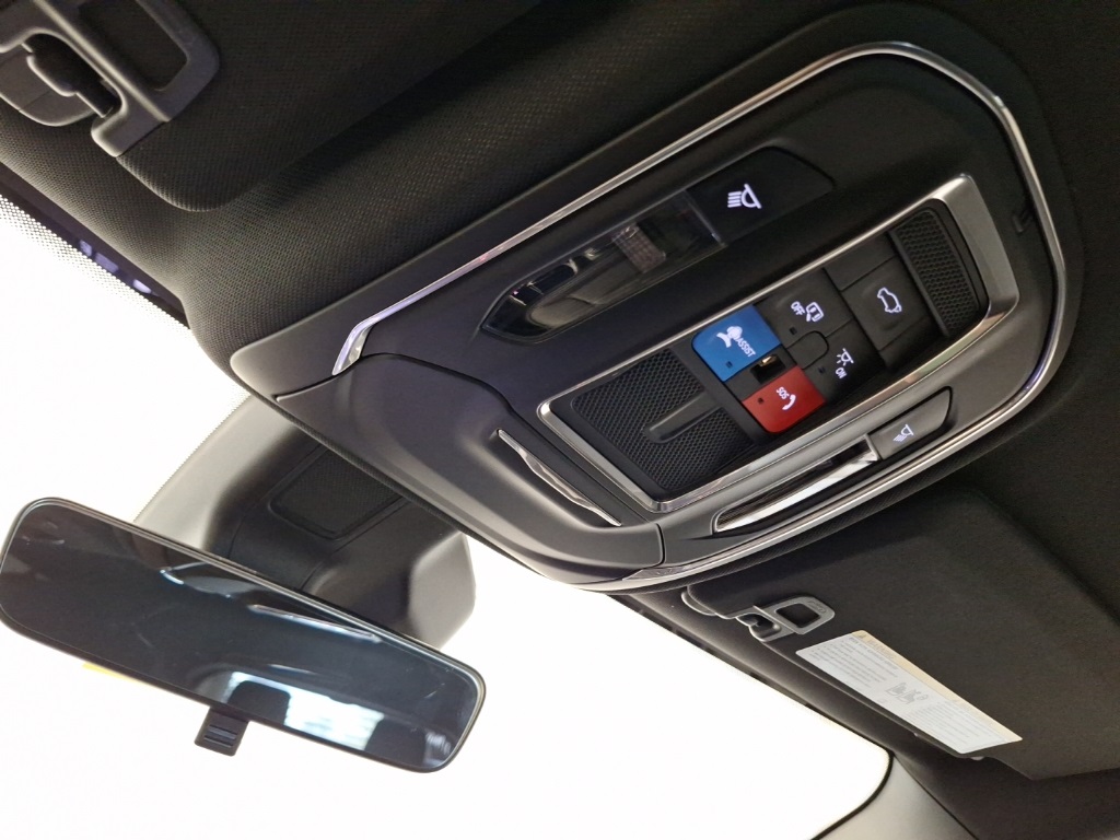 new 2025 Jeep Grand Cherokee L car, priced at $47,990