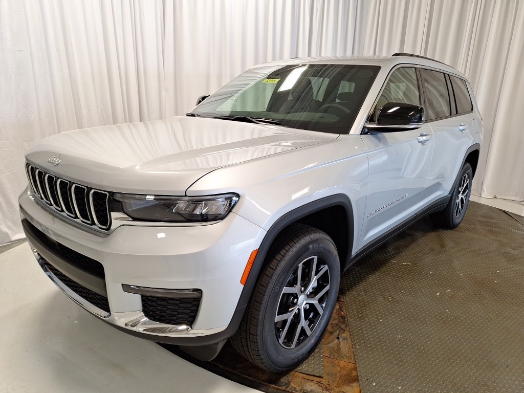 new 2025 Jeep Grand Cherokee L car, priced at $47,990