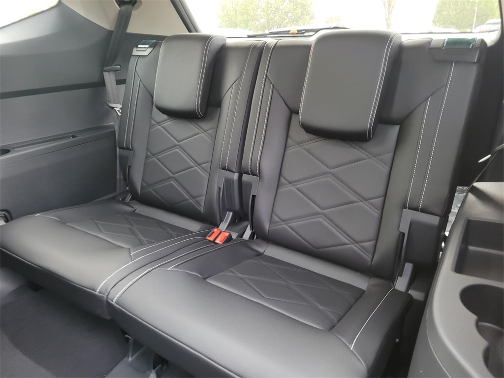 new 2026 Volkswagen Atlas car, priced at $42,673