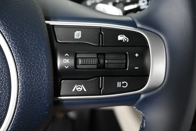 new 2025 Kia Sportage Hybrid car, priced at $33,959