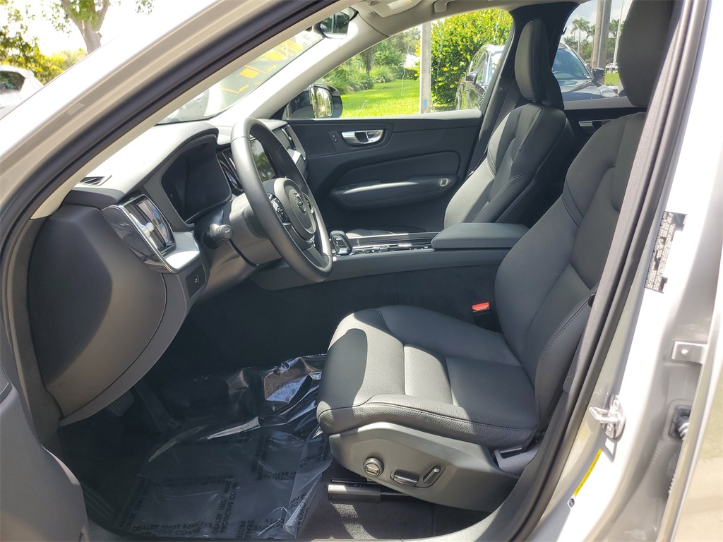 used 2025 Volvo XC60 car, priced at $39,995