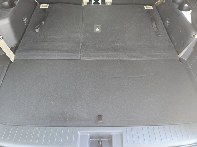 used 2022 Toyota Highlander car, priced at $36,500