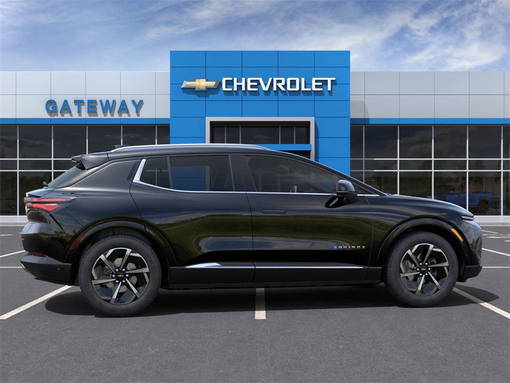 new 2025 Chevrolet Equinox EV car, priced at $44,090