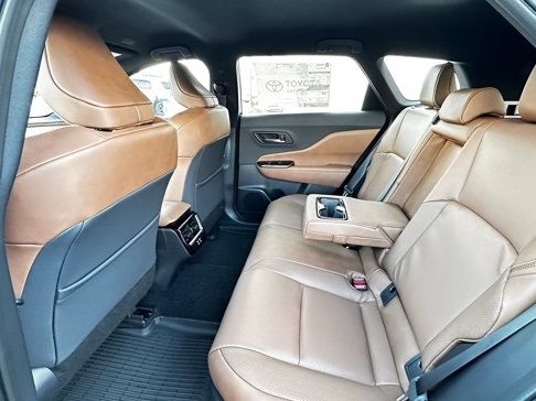 new 2025 Toyota Crown Signia car