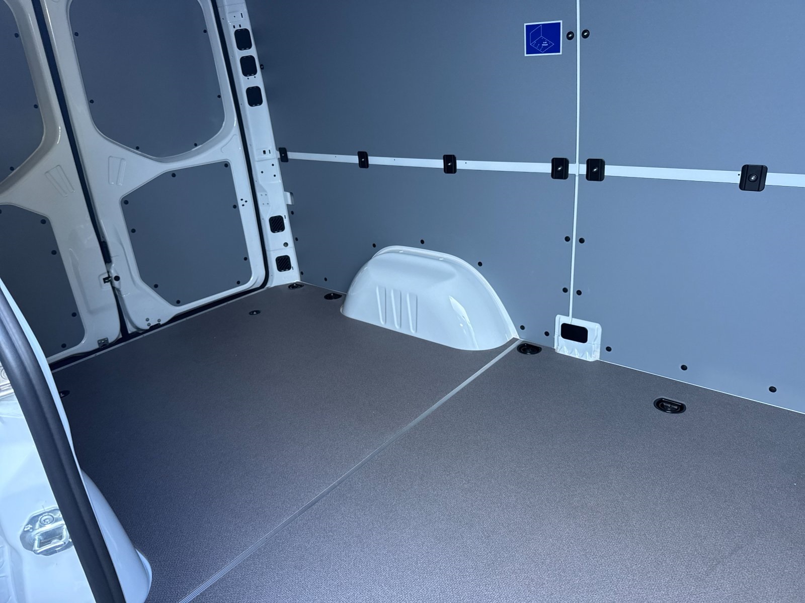 new 2025 Mercedes-Benz Sprinter 2500 car