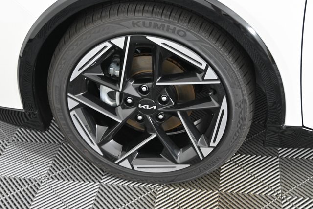new 2025 Kia K4 car, priced at $29,413