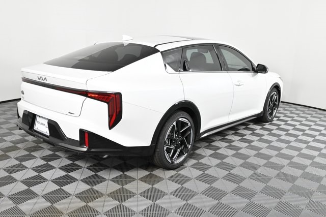 new 2025 Kia K4 car, priced at $29,413