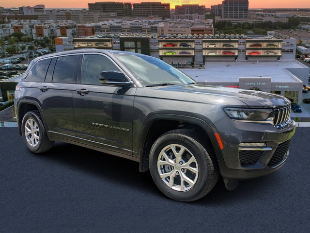 used 2022 Jeep Grand Cherokee car, priced at $28,249