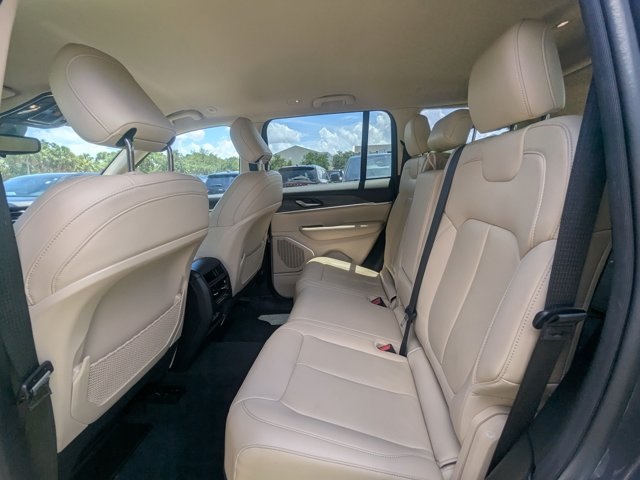 used 2022 Jeep Grand Cherokee car, priced at $28,249