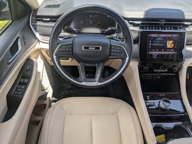used 2022 Jeep Grand Cherokee car, priced at $28,249
