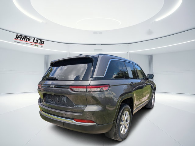 used 2022 Jeep Grand Cherokee car, priced at $28,249